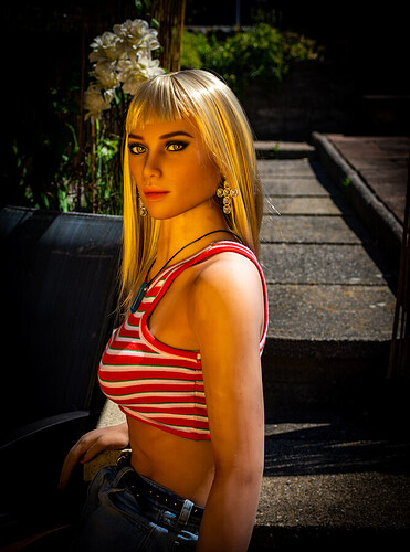 Lucy-4-2-edit-1-small