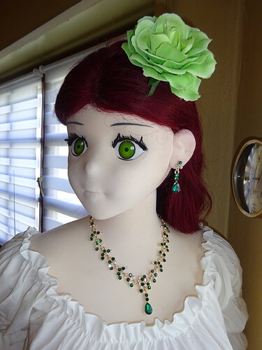 Petra_Green_05_Window_Portrait