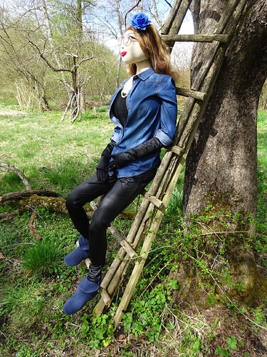 Anette_Garden_04_Tree_Ladder