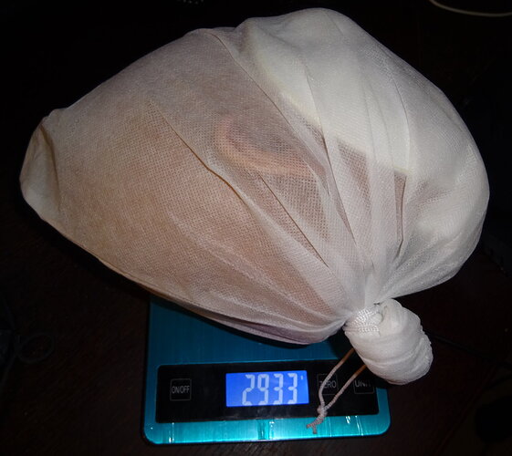 Maria_Incoming_03_Head_Weight