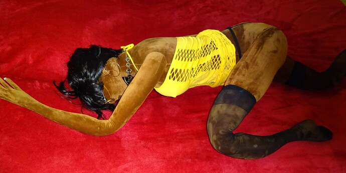 Roxi_Yellow_Dress_04