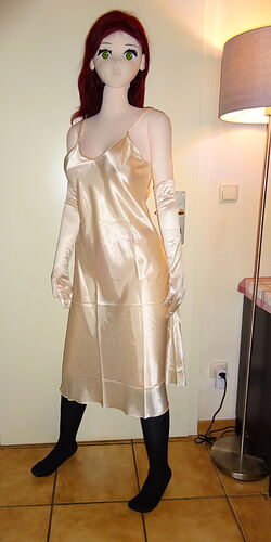 Petra_Champaign_Nighty_02