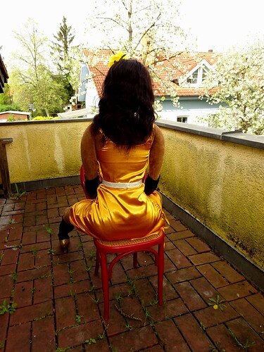 Roxi_Gold_Dress_05_Terrace_Cherry_Trees