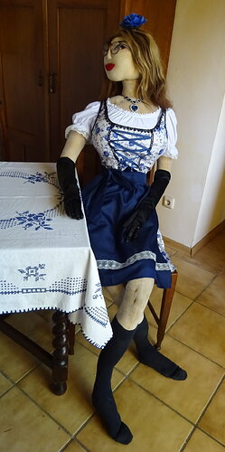 Anette_Dirndl_2024_01