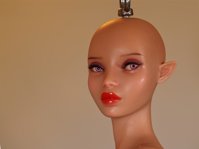 808