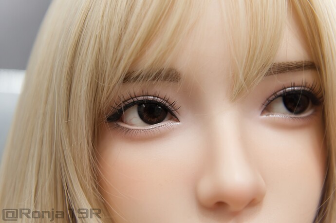 Eyes-shedoll-rose-ronja19r