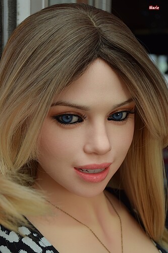 Lumii_20251018_231752284