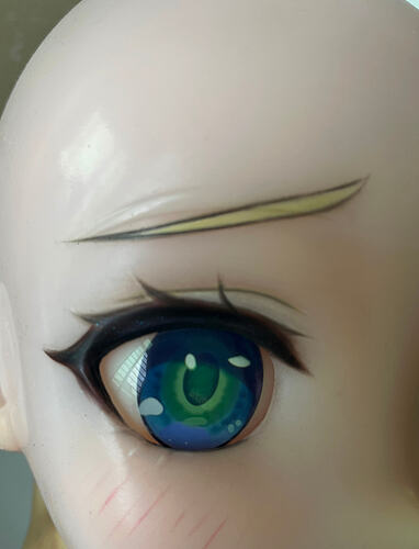 Custom Makeup‑ Eyebrow makeup does not match mould‑reserved positions; no makeup applied to lower lashes 1