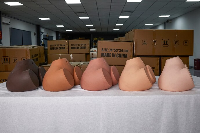 Factory-Photo-RS-6 Butt Torso3