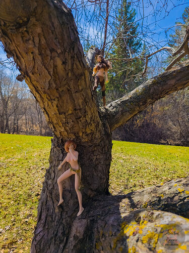 Andahlia and Rosebud in Hide and Giggle