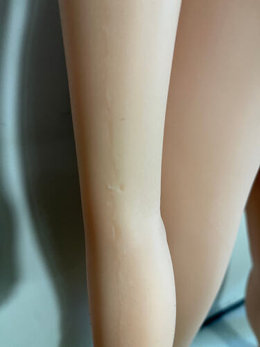 Arm Pits 手臂坑洼
