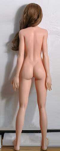 Doll Back 背面