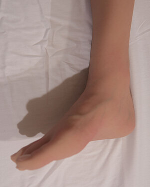 02 -  (12)