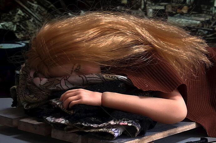 Adelyn in Alien Invasion 43