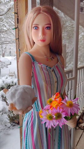 Flower Girl Hanna Snow 011