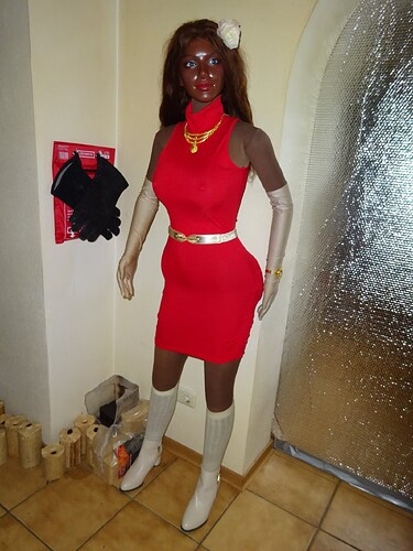 Michelle_Red_Dress_01