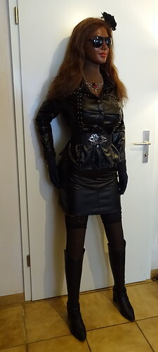 Black_Magic_Women_01