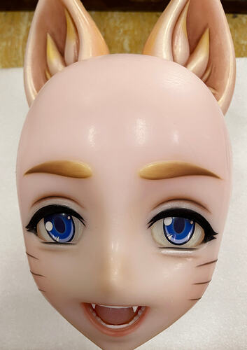 Imperfections on the makeup-有固妆瑕疵