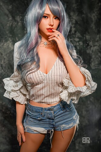 Taylor Blackpaw-Portrait-3