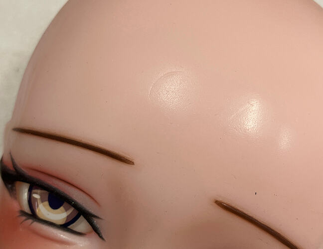 Scratch on forehead-额头有划痕