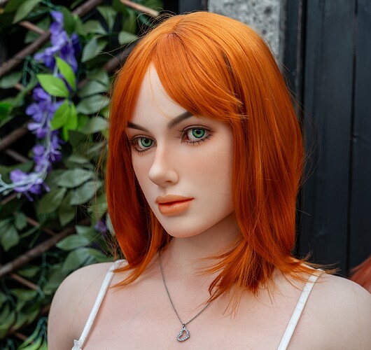 27082025 Luna Head Shot_