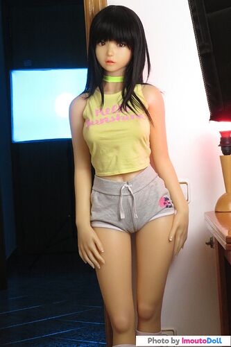 nina-aoi-exdoll-gray-shorts-010